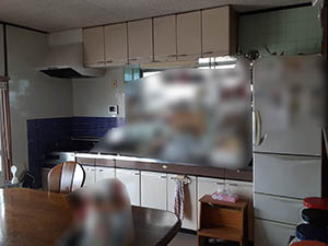 �L�b�`���̎{�H�O�F�Â������L�b�`��������_�C�j���O�L�b�`��